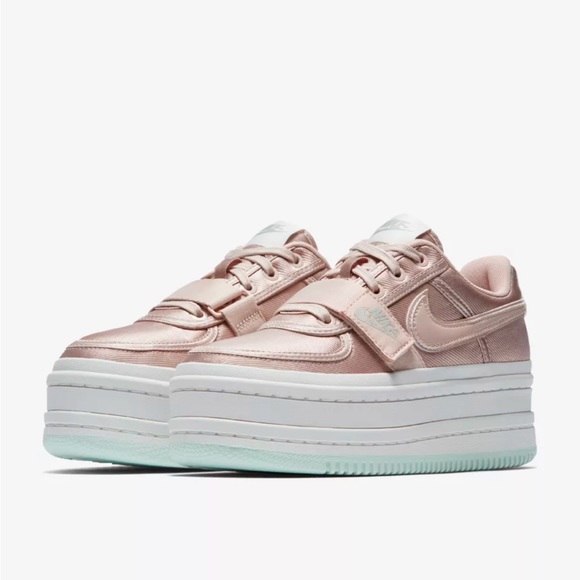 Nike Shoes - Nike Vandal 2K Sneaker